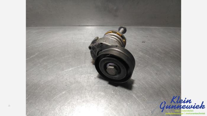 Usados Rodillo tensor correa múltiple Skoda Fabia Precio € 27,00 Norma de margen ofrecido por Klein Gunnewiek Autodemontage & Motorentechniek