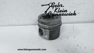 Używane Tlok Volkswagen Polo Cena € 50,00 Procedura marży oferowane przez Gebr.Klein Gunnewiek Ho.BV