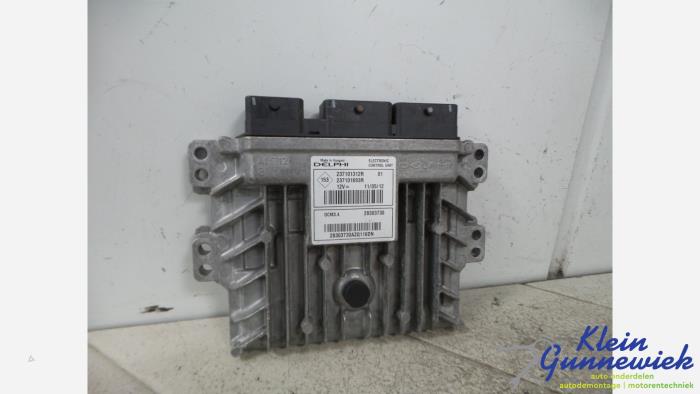 Used Injection computer Renault Twingo Price € 59,00 Margin scheme offered by Klein Gunnewiek Autodemontage & Motorentechniek