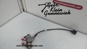 Usados Inyector Adblue Volkswagen Transporter Precio € 45,00 Norma de margen ofrecido por Gebr.Klein Gunnewiek Ho.BV