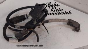 Używane Pompa AdBlue Volkswagen Crafter Cena € 175,00 Procedura marży oferowane przez Gebr.Klein Gunnewiek Ho.BV