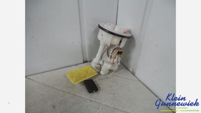 Usagé Pompe à carburant Lexus RX 300 Prix € 138,00 Règlement à la marge proposé par Klein Gunnewiek Autodemontage & Motorentechniek
