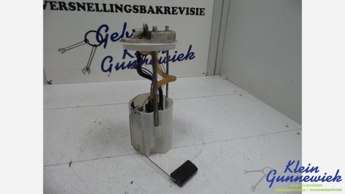 Usagé Pompe à carburant Opel Combo Prix € 60,00 Règlement à la marge proposé par Klein Gunnewiek Autodemontage & Motorentechniek