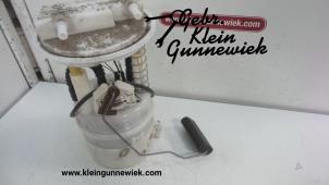Used Electric fuel pump Renault Clio Price € 90,00 Margin scheme offered by Gebr.Klein Gunnewiek Ho.BV
