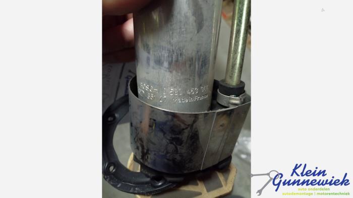 Usagé Pompe carburant électrique Opel Vectra Prix € 65,00 Règlement à la marge proposé par Klein Gunnewiek Autodemontage & Motorentechniek