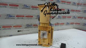 Used Electric fuel pump Volkswagen Crafter Price € 90,00 Margin scheme offered by Gebr.Klein Gunnewiek Ho.BV