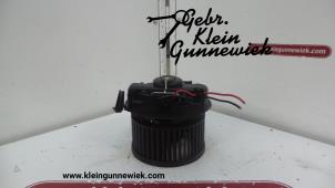 Usados Motor de ventilador de calefactor Renault Twingo Precio € 35,00 Norma de margen ofrecido por Gebr.Klein Gunnewiek Ho.BV