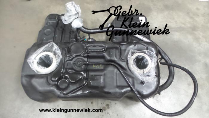Tank from a BMW X6 2008