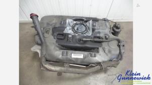 Begagnade Tank Opel Zafira Pris € 75,00 Marginaltabell erbjuds av Klein Gunnewiek Autodemontage & Motorentechniek