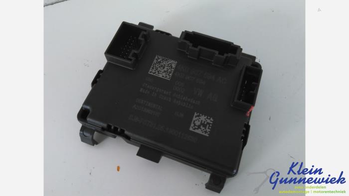 Used Computer, miscellaneous Audi E-Tron Price € 68,00 Margin scheme offered by Klein Gunnewiek Autodemontage & Motorentechniek