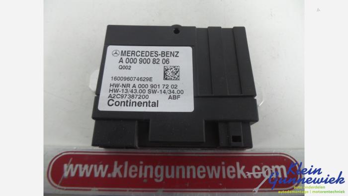 Used Computer, miscellaneous Mercedes Vito Price € 64,00 Margin scheme offered by Klein Gunnewiek Autodemontage & Motorentechniek