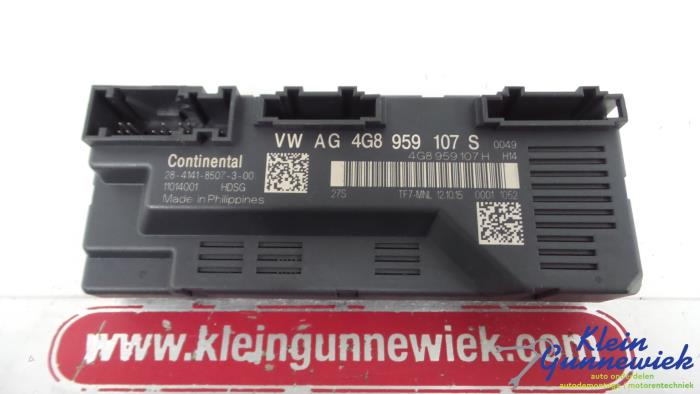 Usagé Ordinateur divers Audi A7 Prix € 77,00 Règlement à la marge proposé par Klein Gunnewiek Autodemontage & Motorentechniek