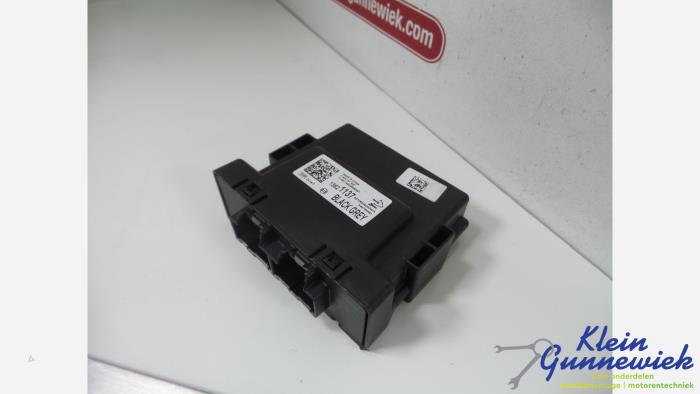 Used Computer, miscellaneous Opel Astra Price € 10,00 Margin scheme offered by Klein Gunnewiek Autodemontage & Motorentechniek