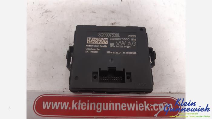 Usagé Ordinateur divers Volkswagen Passat Prix € 53,00 Règlement à la marge proposé par Klein Gunnewiek Autodemontage & Motorentechniek