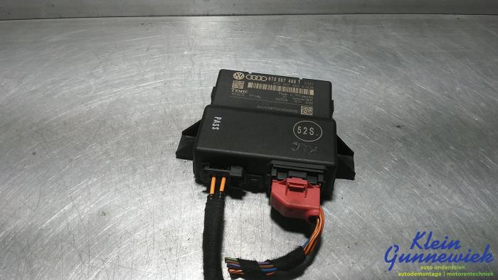 Usagé Ordinateur divers Audi A4 Prix € 16,00 Règlement à la marge proposé par Klein Gunnewiek Autodemontage & Motorentechniek