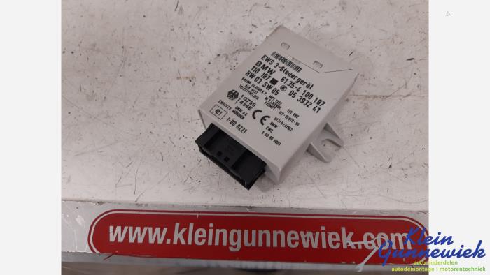 Usagé Ordinateur divers BMW 3-Série Prix € 35,00 Règlement à la marge proposé par Klein Gunnewiek Autodemontage & Motorentechniek