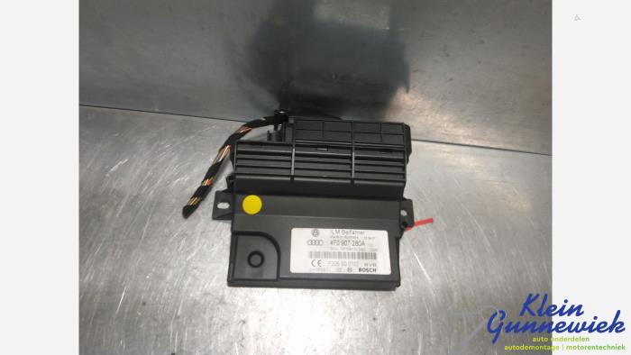 Usagé Ordinateur divers Audi A6 Prix € 15,00 Règlement à la marge proposé par Klein Gunnewiek Autodemontage & Motorentechniek