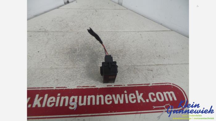 Usagé Ordinateur divers Audi A6 Prix € 20,00 Règlement à la marge proposé par Klein Gunnewiek Autodemontage & Motorentechniek
