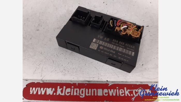 Usagé Ordinateur divers Volkswagen Passat Prix € 67,00 Règlement à la marge proposé par Klein Gunnewiek Autodemontage & Motorentechniek