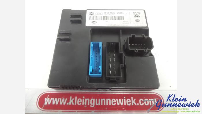 Usagé Ordinateur divers Audi A6 Prix € 38,00 Règlement à la marge proposé par Klein Gunnewiek Autodemontage & Motorentechniek