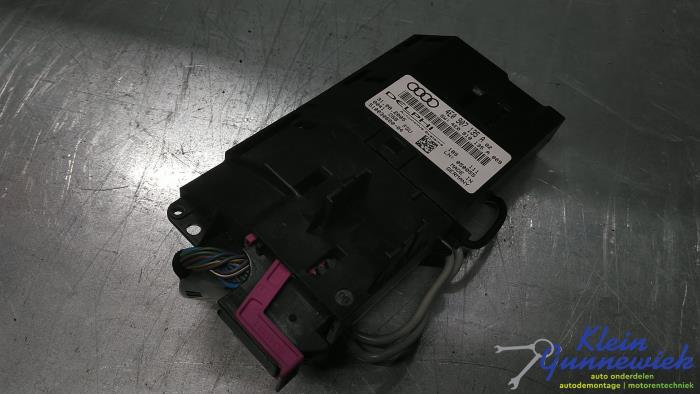 Used Computer, miscellaneous Audi A8 Price € 55,00 Margin scheme offered by Klein Gunnewiek Autodemontage & Motorentechniek