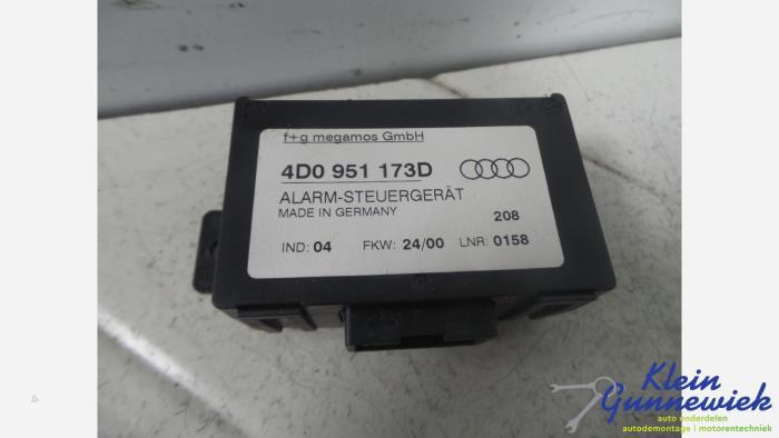 Used Computer, miscellaneous Audi A8 Price € 17,00 Margin scheme offered by Klein Gunnewiek Autodemontage & Motorentechniek