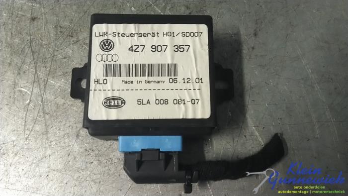 Usagé Ordinateur divers Audi A4 Prix € 20,00 Règlement à la marge proposé par Klein Gunnewiek Autodemontage & Motorentechniek
