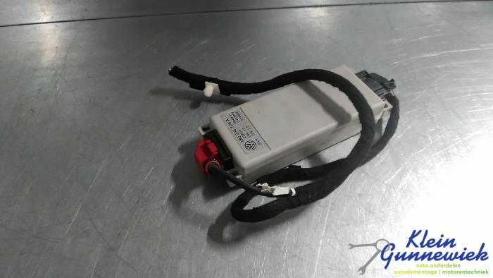 Used Computer, miscellaneous Volkswagen Passat Price € 36,00 Margin scheme offered by Klein Gunnewiek Autodemontage & Motorentechniek