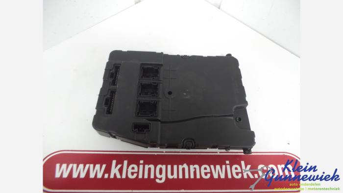 Usagé Ordinateur divers Renault Megane Prix € 36,00 Règlement à la marge proposé par Klein Gunnewiek Autodemontage & Motorentechniek