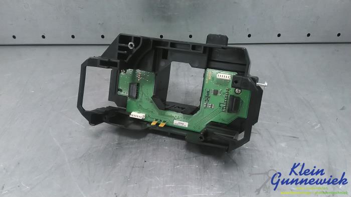 Usagé Ordinateur divers Volvo V70 Prix € 18,00 Règlement à la marge proposé par Klein Gunnewiek Autodemontage & Motorentechniek