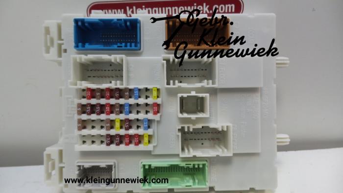 Fuse box from a Volvo V40 2015