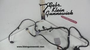 Usados Mazo de cables Audi E-Tron Precio € 50,00 Norma de margen ofrecido por Gebr.Klein Gunnewiek Ho.BV