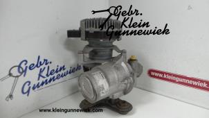 Usados Varios Volkswagen Golf Precio € 100,00 Norma de margen ofrecido por Gebr.Klein Gunnewiek Ho.BV