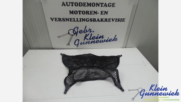 Begagnade Diverse Audi A3 Pris € 20,00 Marginaltabell erbjuds av Klein Gunnewiek Autodemontage & Motorentechniek