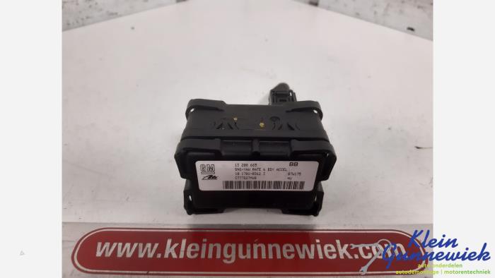 Używane Rózne Opel Zafira Cena € 22,00 Procedura marży oferowane przez Klein Gunnewiek Autodemontage & Motorentechniek
