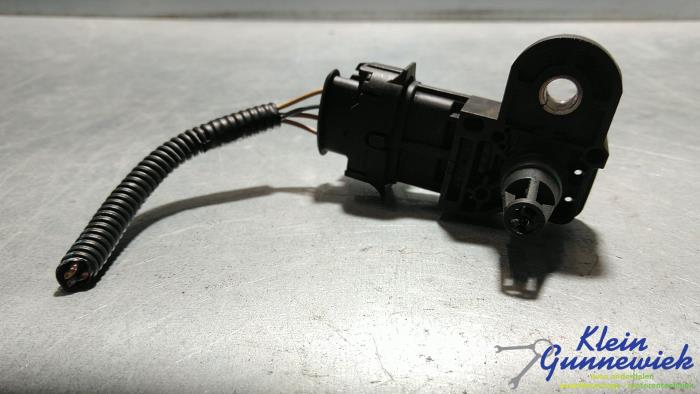 Begagnade Sensor (övriga) Renault Captur Pris € 44,00 Marginaltabell erbjuds av Klein Gunnewiek Autodemontage & Motorentechniek
