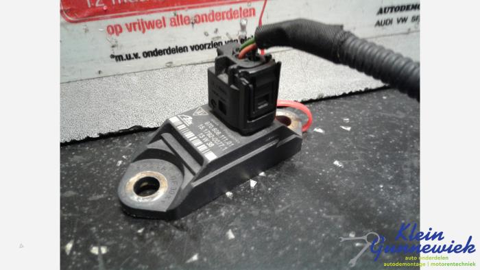 Begagnade Sensor (övriga) Porsche Panamera Pris € 30,00 Marginaltabell erbjuds av Klein Gunnewiek Autodemontage & Motorentechniek