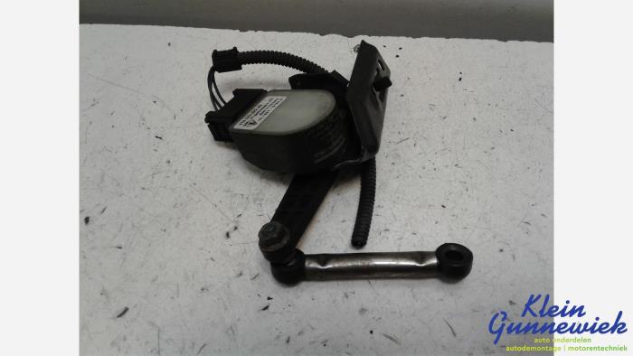 Begagnade Sensor (övriga) Porsche Panamera Pris € 59,00 Marginaltabell erbjuds av Klein Gunnewiek Autodemontage & Motorentechniek