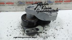 Gebrauchte Motorlager Renault Master Preis € 55,00 Margenregelung angeboten von Gebr.Klein Gunnewiek Ho.BV
