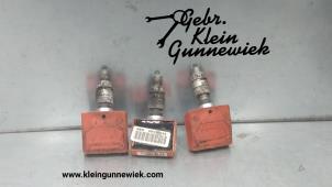 Used Tyre pressure sensor Renault Clio Price € 60,00 Margin scheme offered by Gebr.Klein Gunnewiek Ho.BV
