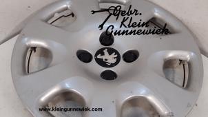 Gebrauchte Radkappe Peugeot Partner Preis € 15,00 Margenregelung angeboten von Gebr.Klein Gunnewiek Ho.BV