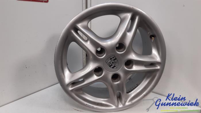Używane Obrecz Porsche Boxster Cena € 65,00 Procedura marży oferowane przez Klein Gunnewiek Autodemontage & Motorentechniek