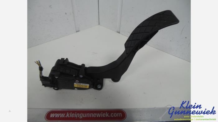 Gebrauchte Gaspedalposition Sensor Volkswagen Polo Preis € 29,00 Margenregelung angeboten von Klein Gunnewiek Autodemontage & Motorentechniek
