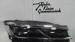 Gebrauchte Scheinwerfer rechts Volkswagen Touareg Preis € 725,00 Margenregelung angeboten von Gebr.Klein Gunnewiek Ho.BV