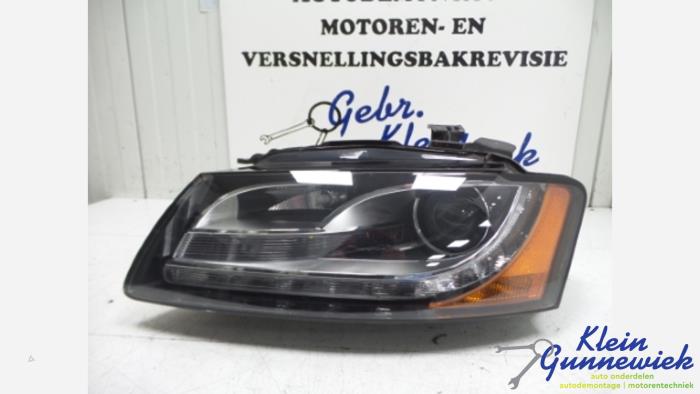 Używane Reflektor lewy Audi A5 Cena € 145,00 Procedura marży oferowane przez Klein Gunnewiek Autodemontage & Motorentechniek