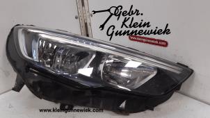 Used Headlight, right Opel Insignia Price € 225,00 Margin scheme offered by Gebr.Klein Gunnewiek Ho.BV