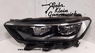 Used Headlight, left Volkswagen T-Roc Price € 245,00 Margin scheme offered by Gebr.Klein Gunnewiek Ho.BV