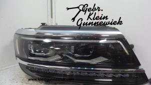 Usagé Phare droit Volkswagen Tiguan Prix € 295,00 Règlement à la marge proposé par Gebr.Klein Gunnewiek Ho.BV