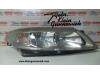 Headlight, right from a Renault Laguna 2004