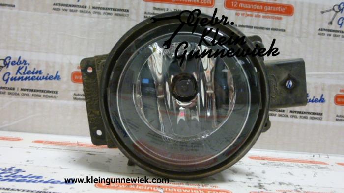 Fog light, front right from a Ford Transit 2013